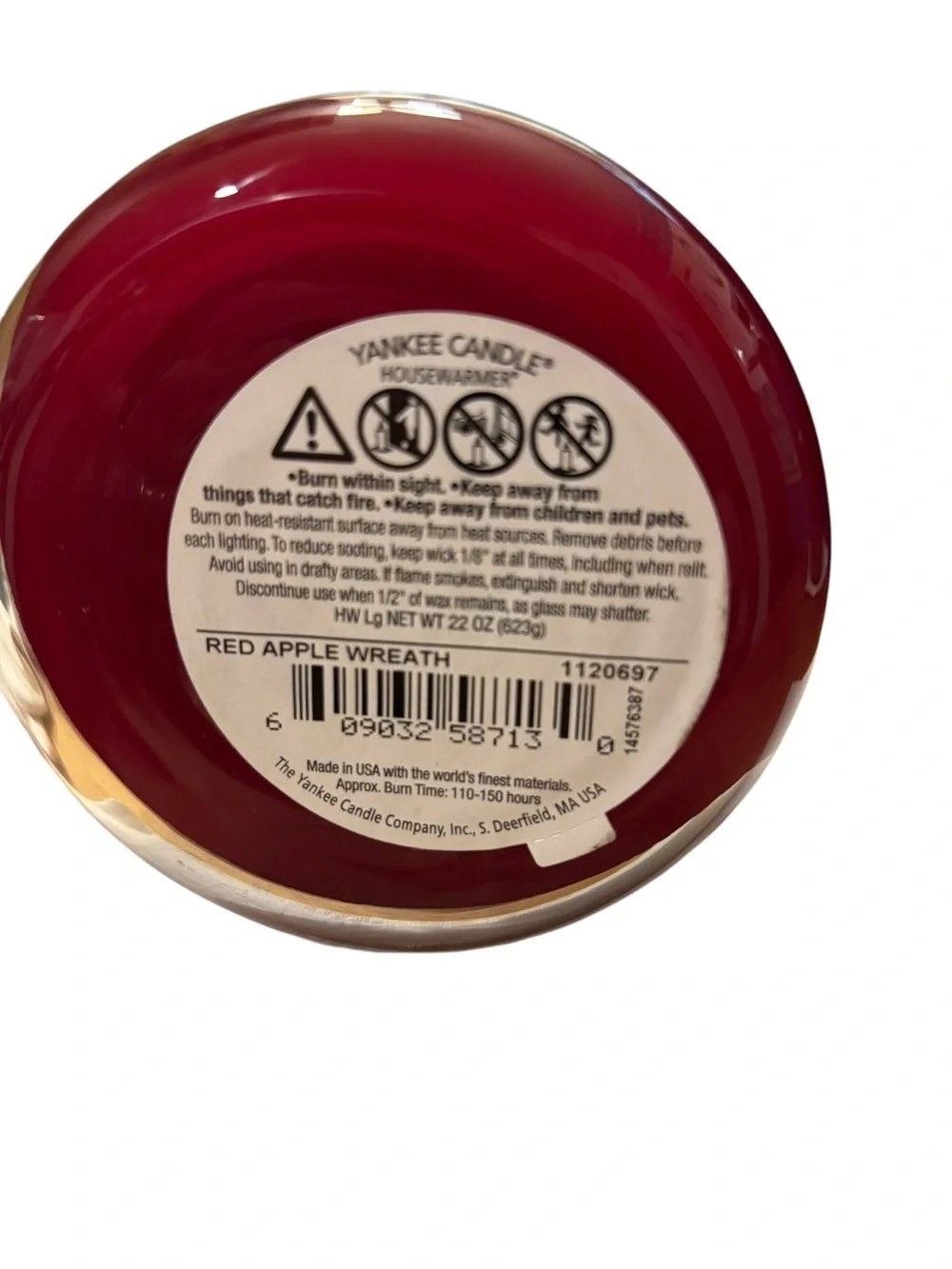 Yankee Candle Red Apple Wreath Jar Candle